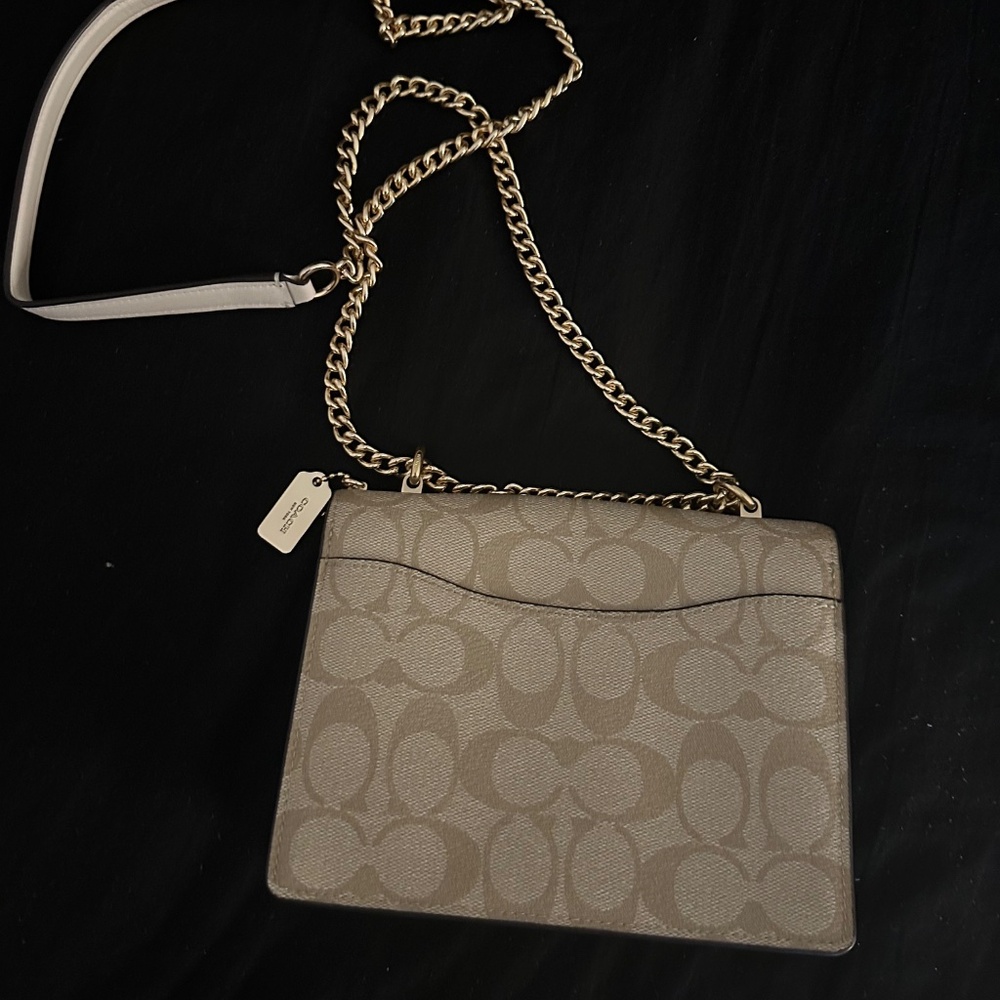 Coach purses - Picture 2 of 3